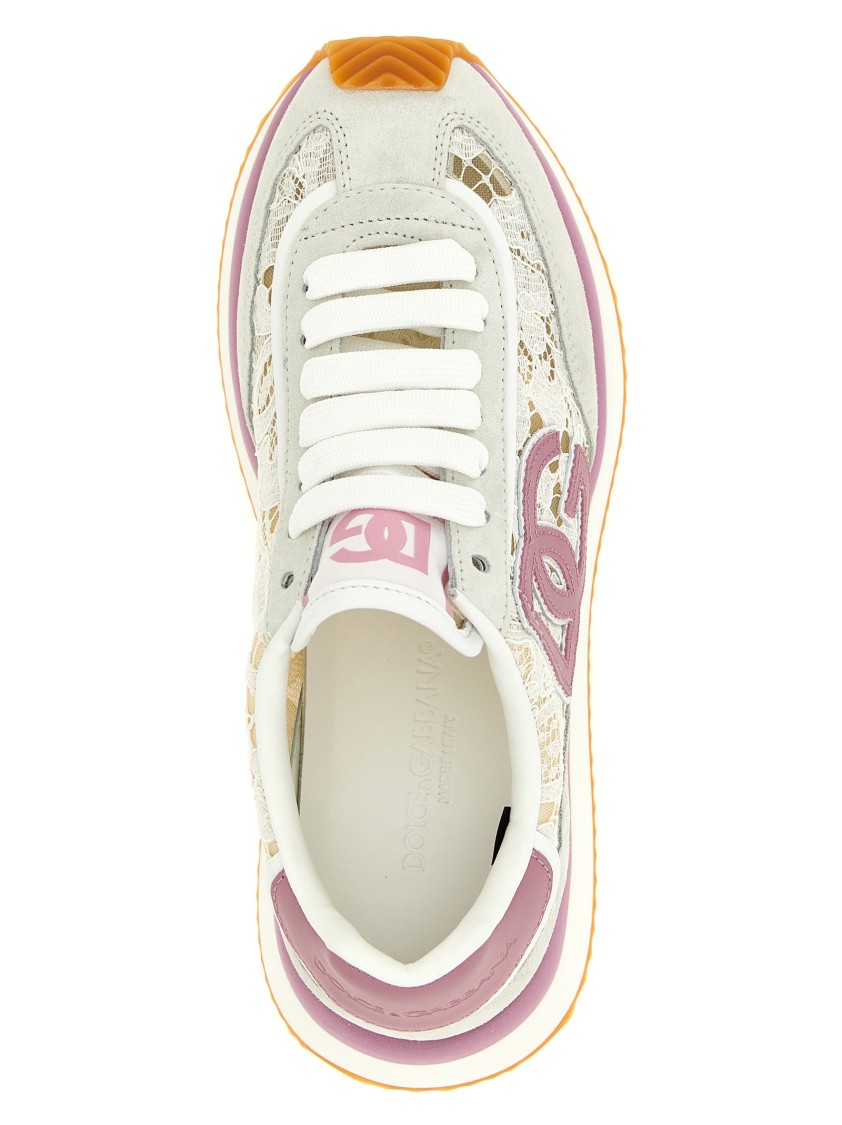 Dolce & Gabbana White Low Top With Lace Details And Dg Patch On The Side In Pink