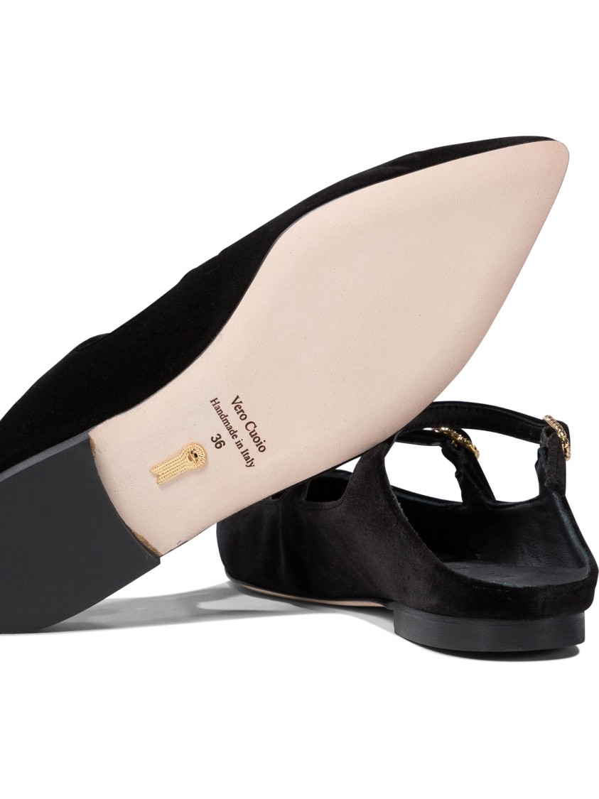 Amato Daniele Velvet Blue Loafers With Pointed Toe And Buckle Detail In Black