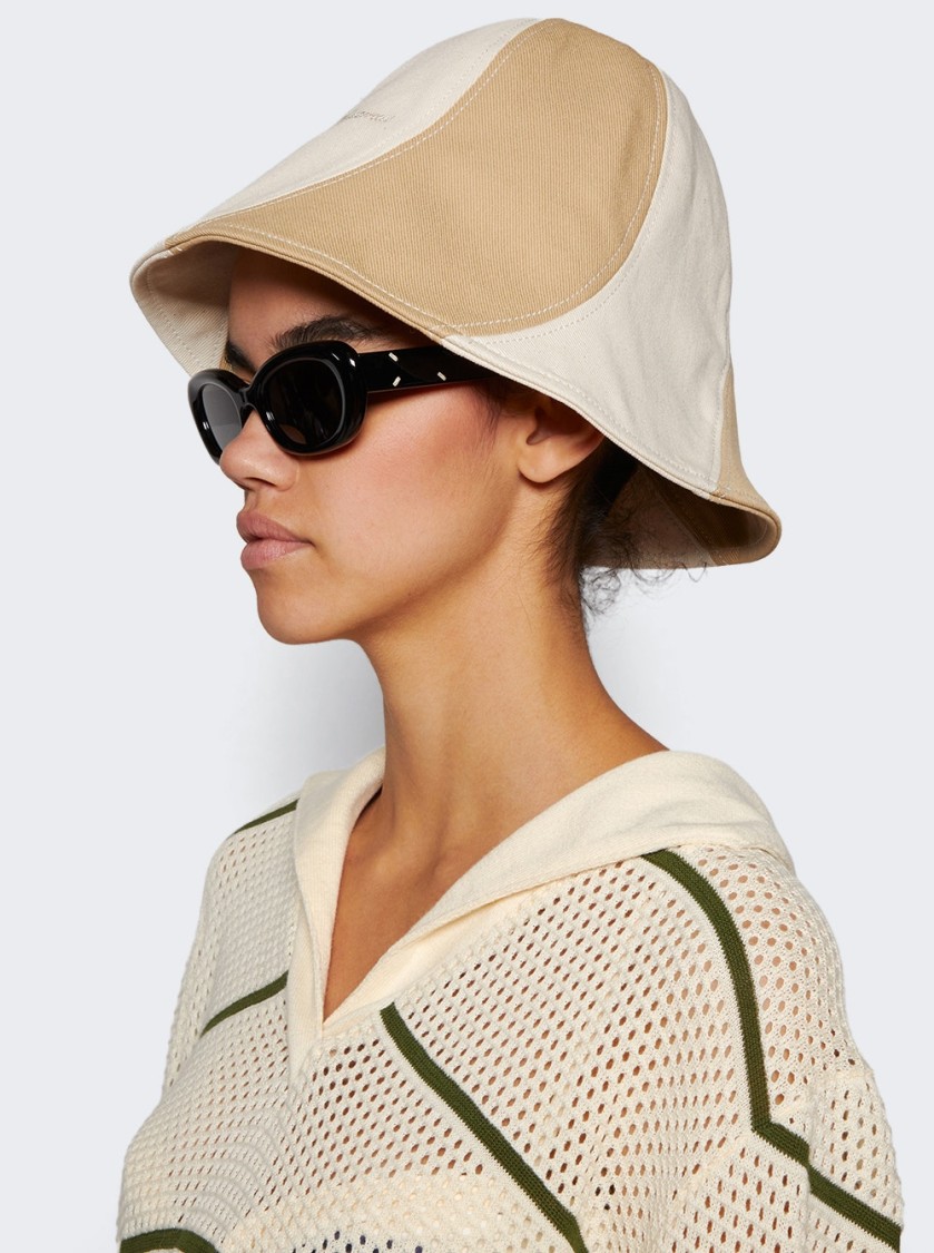 Jacquemus Le Bob Gelato Bucket Hat Beige And Off White In Neutrals