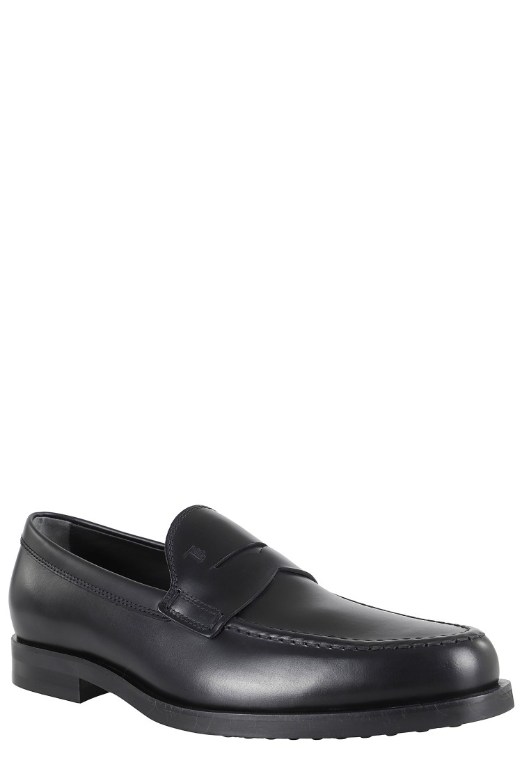 Tod's Smooth Leather Loafers In Black