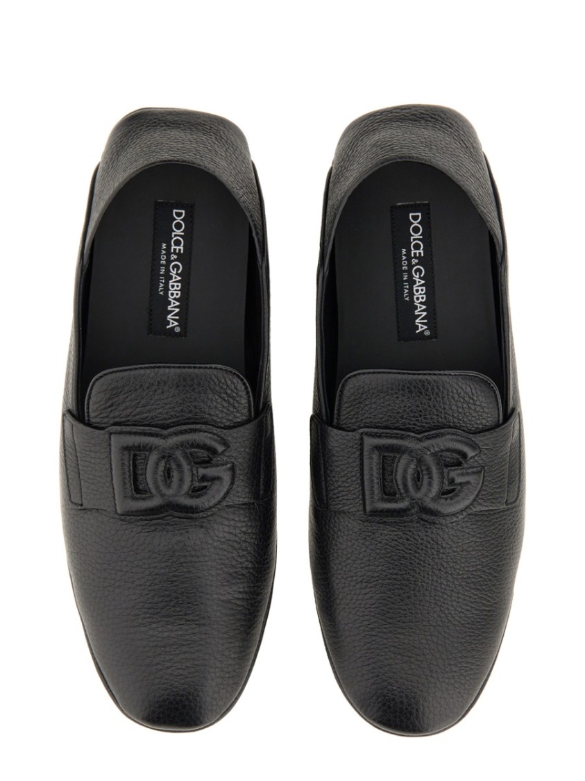 Dolce & Gabbana Leather Loafers With Round Toe And Textured Finish In Black