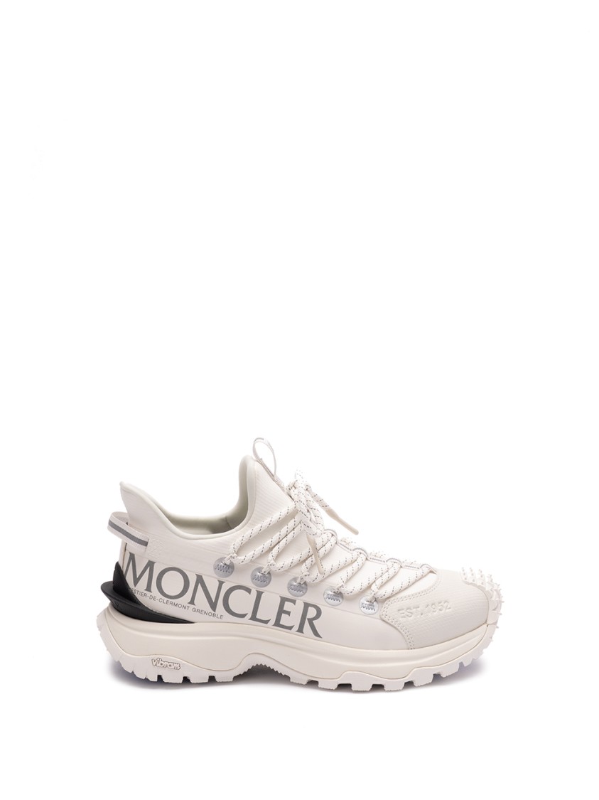 Shop Moncler `trailgrip Lite2` Low-top Sneakers