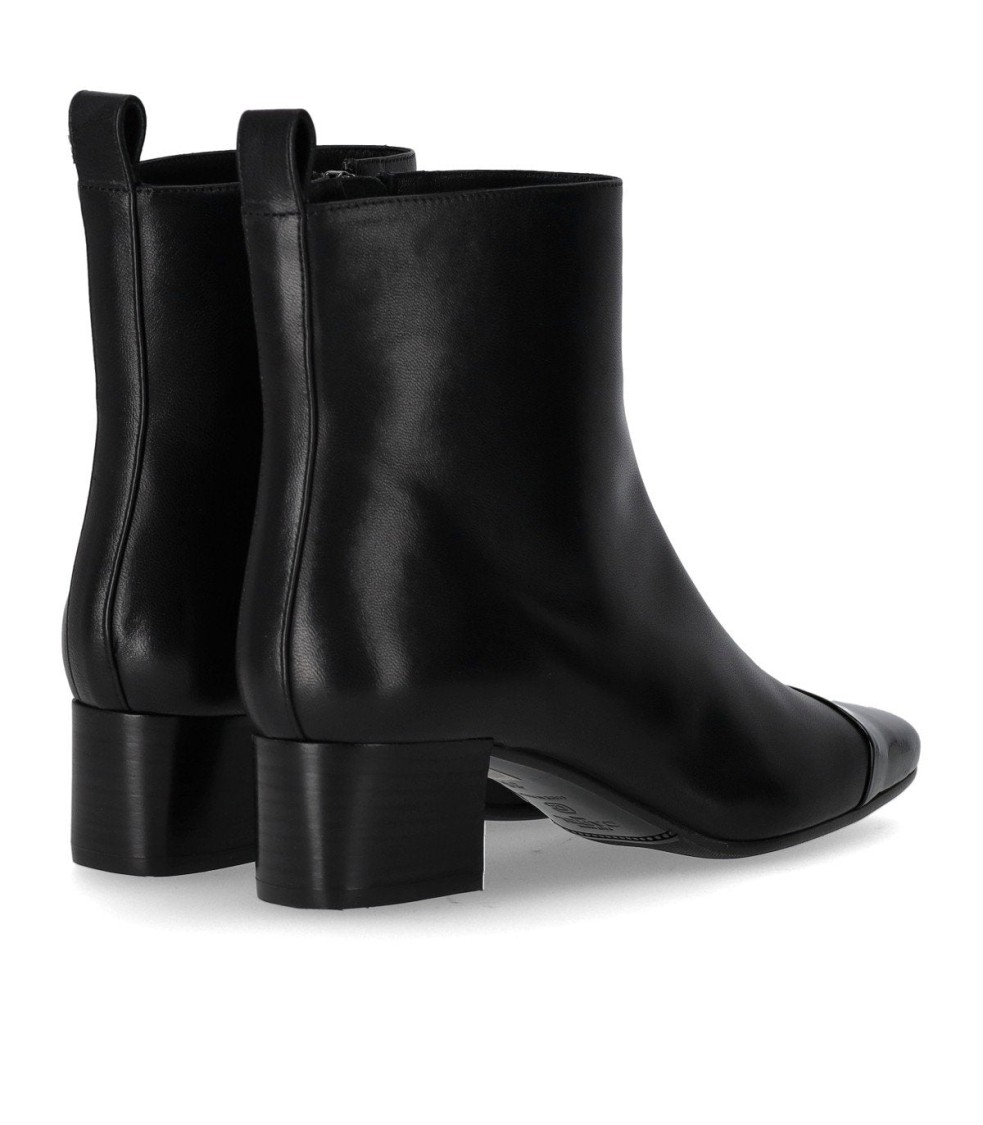 Carel Paris Estime Bis Black Ankle Boot In Black