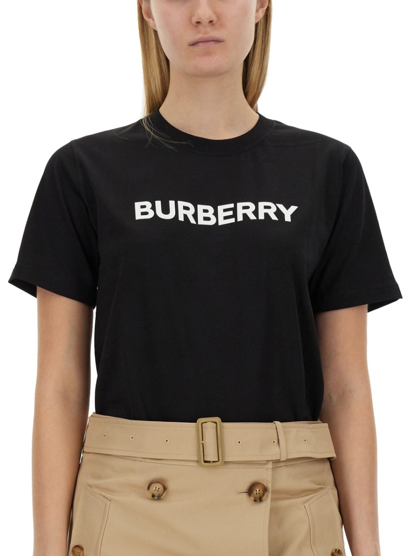 Burberry Black T-shirt With Bold Logo Design In Brown