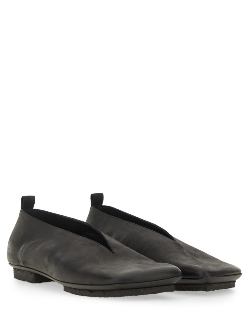 Shop Uma Wang Stone Ballerina In Black