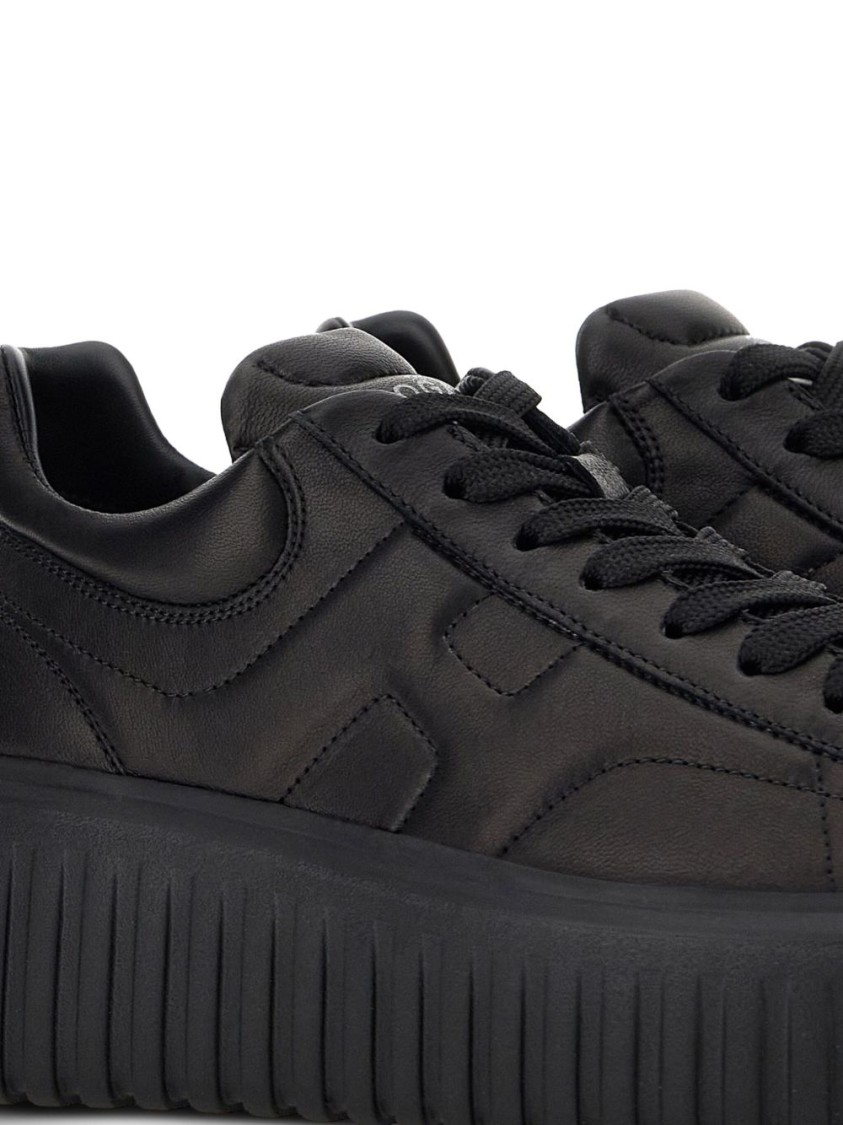 Hogan Minimalist Black Leather Sneakers With Thick Platform