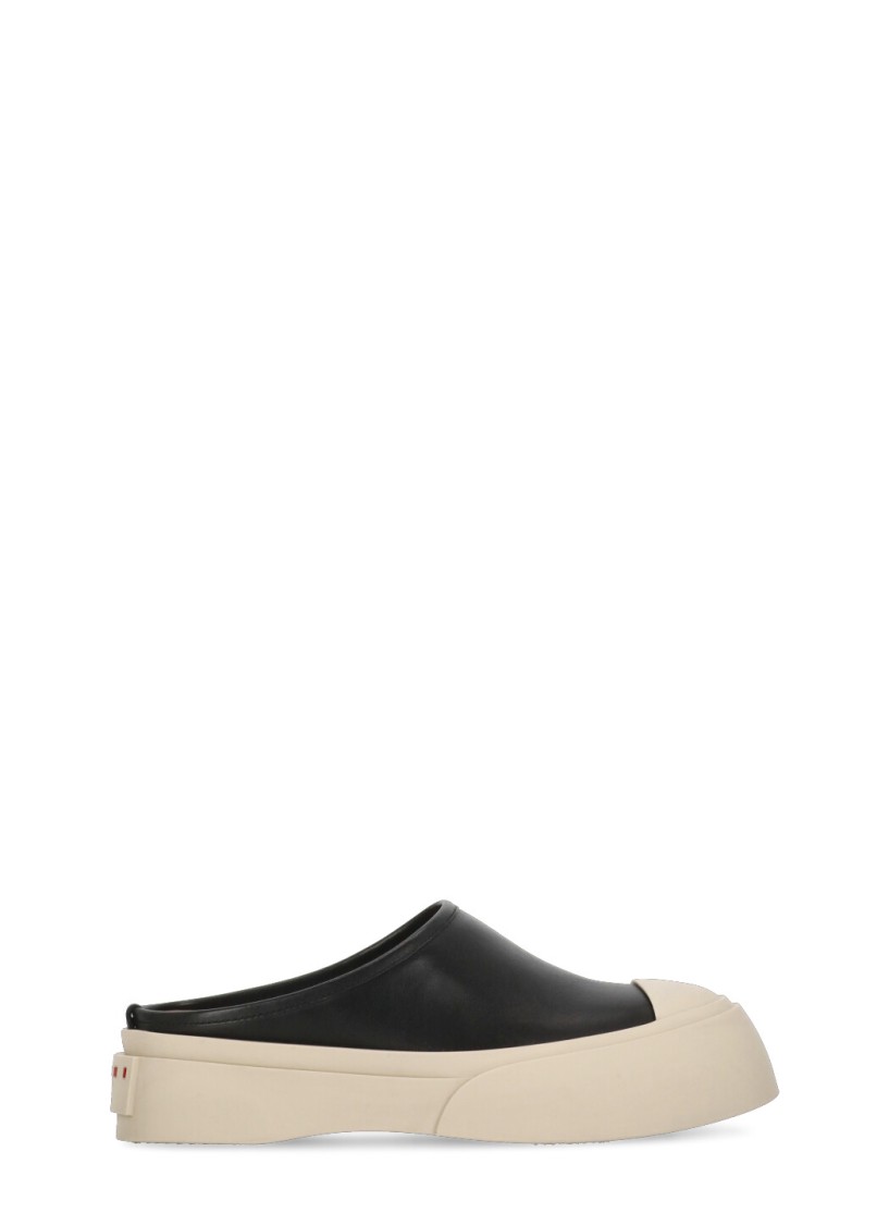 Marni Smooth Leather Pablo Clogs In Black