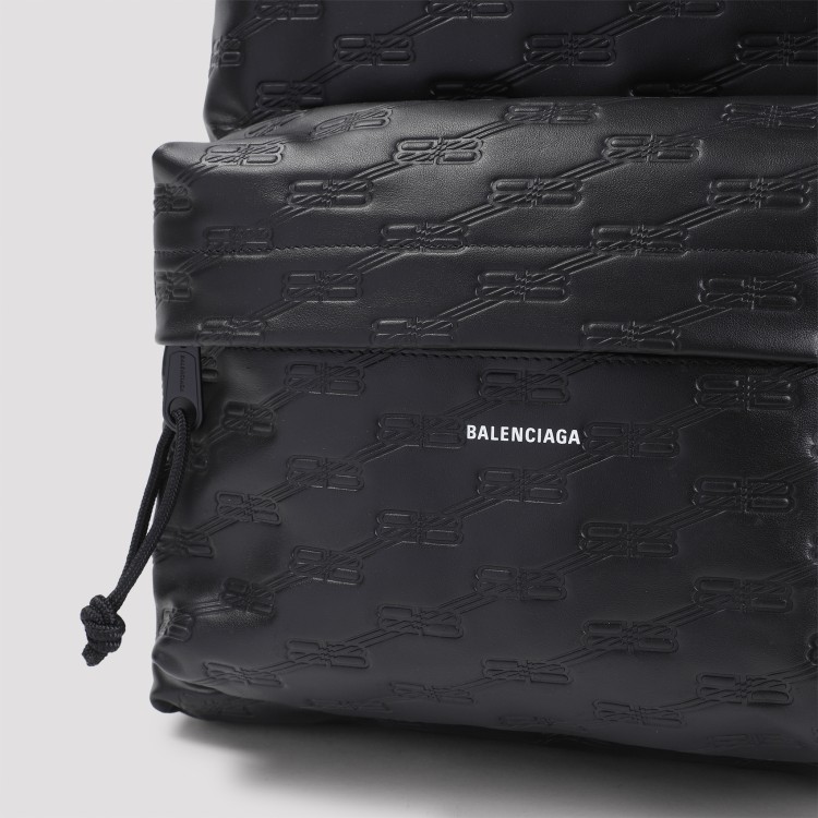ポーチ BALENCIAGA SIGNATURE M BACKPACK Balenciaga Signature M Backpack in Black | THE LIST