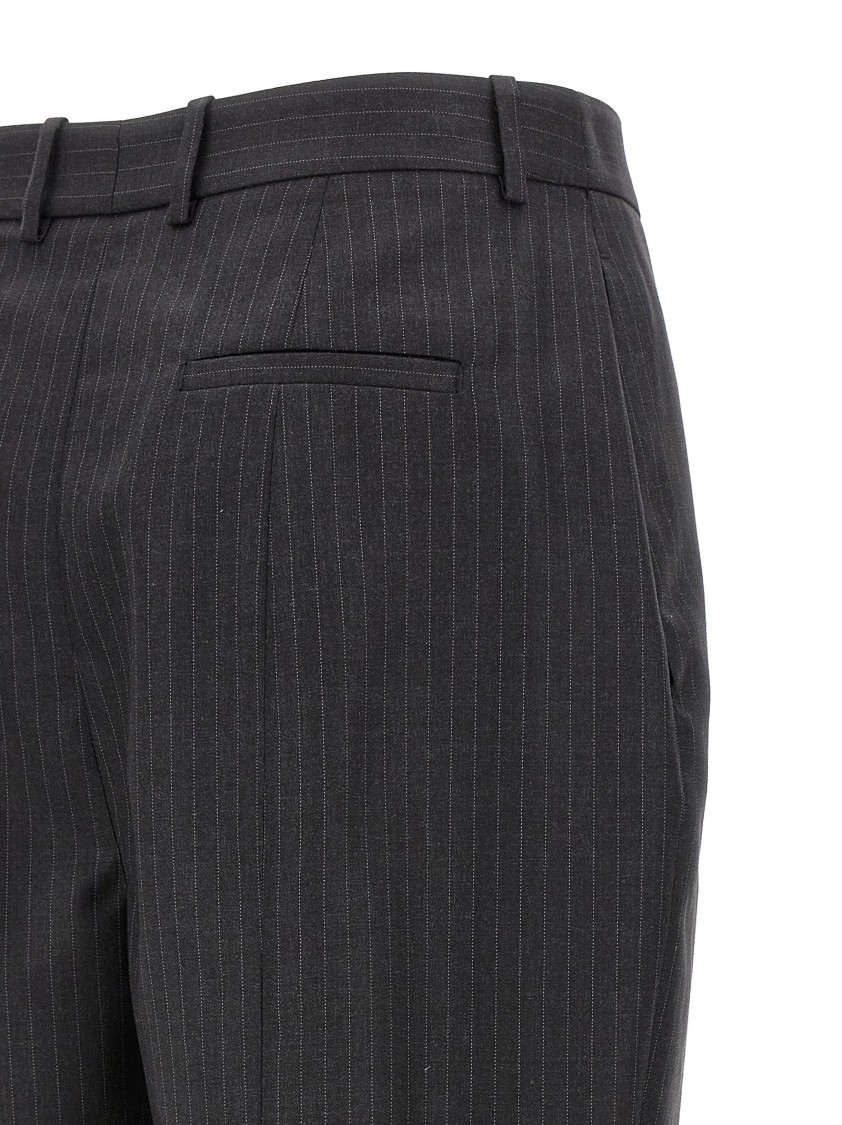 パンツ Mcqueen Tailored Black Pinstripe Pants With Ironed Pleats Alexander Mcqueen Mcqueen Tailored Black Pinstripe Pants