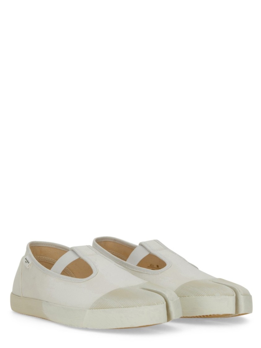 Maison Margiela Rubber Sole Sneakers Featuring Cut-out Detail In White