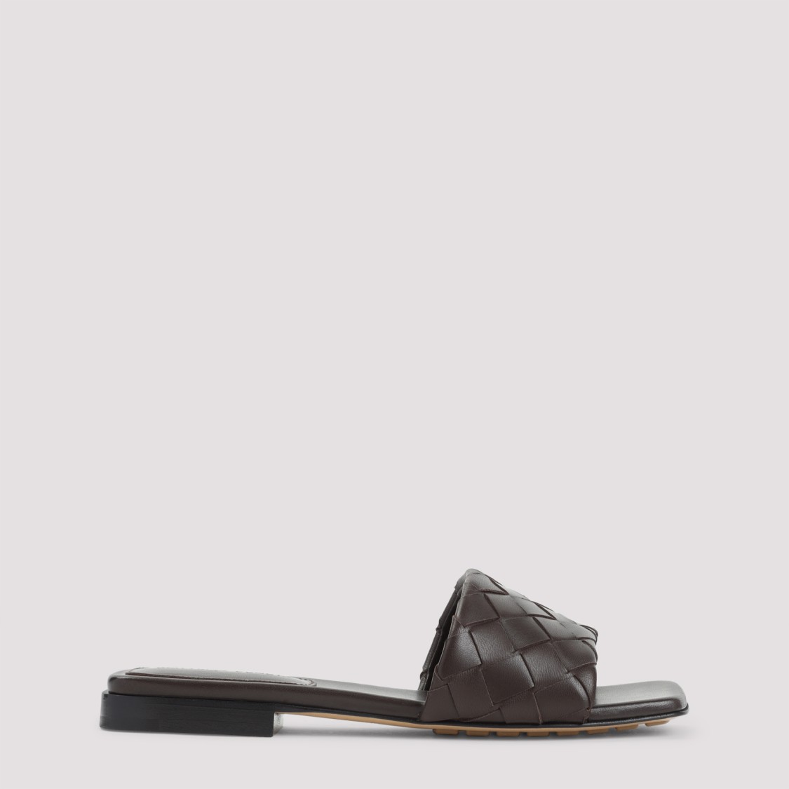 Bottega Veneta Flat Sandals With Intrecciato Leather Strap