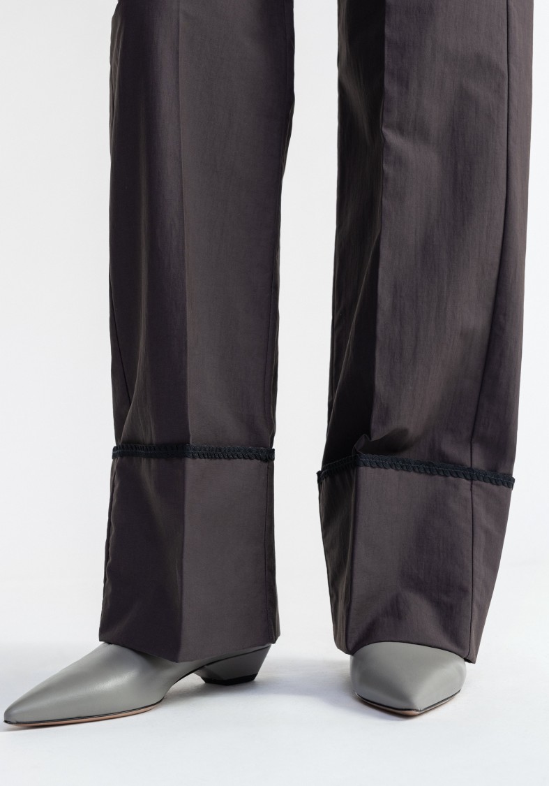 Aeron Chip - Wide Cuffed Poplin Pants In Black