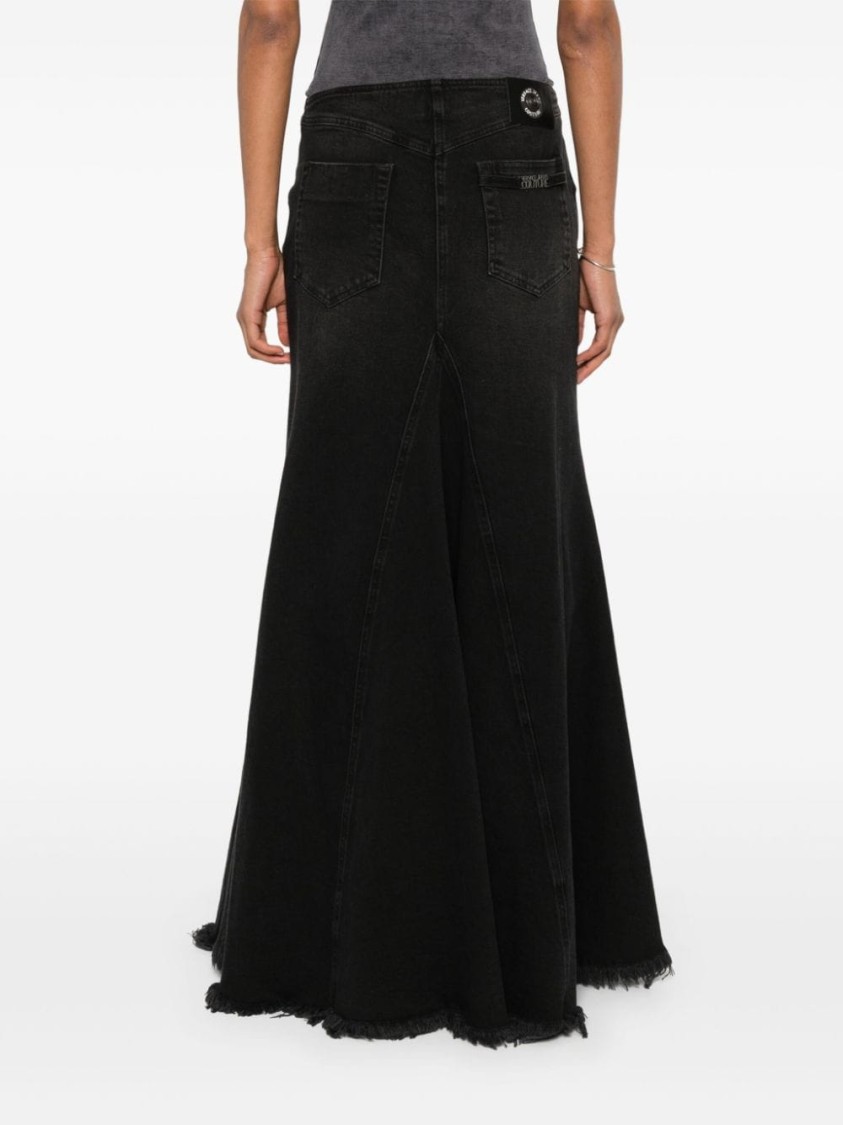 VERSACE JEANS COUTURE VERSACE JEANS COUTURE FLARED BLACK DENIM SKIRT WITH RAW HEM AND FIVE-POCKET DESIGN
