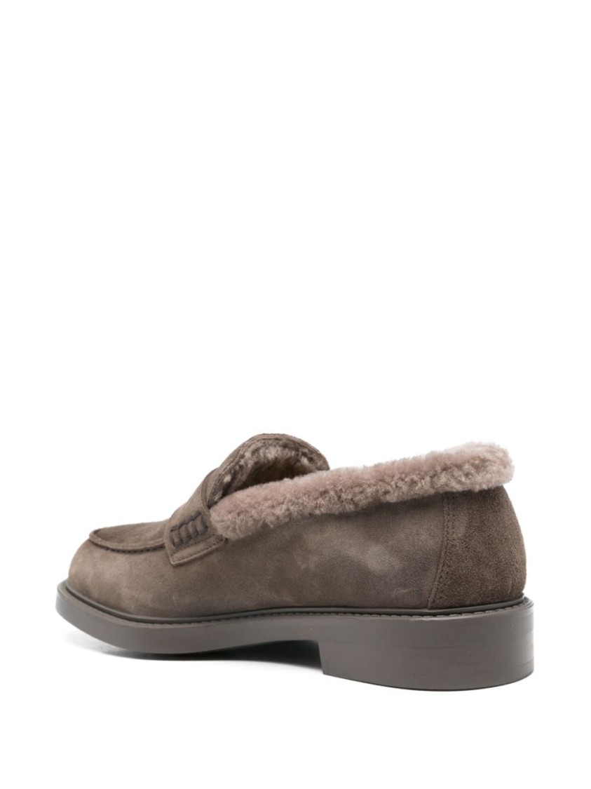 Doucal's Classic Grey Leather Loafers With Plush Lining In Gray