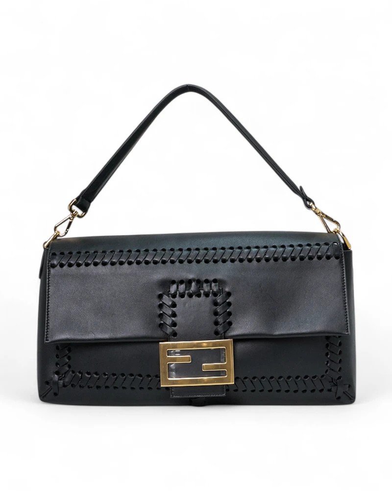 Fendi Maxi Baguette In Black In Gray