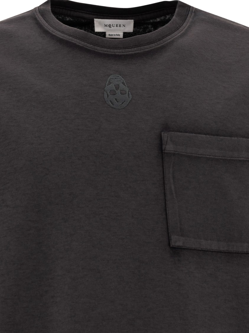 Alexander Mcqueen Black T-shirt With Subtle Tonal Emblem In Black