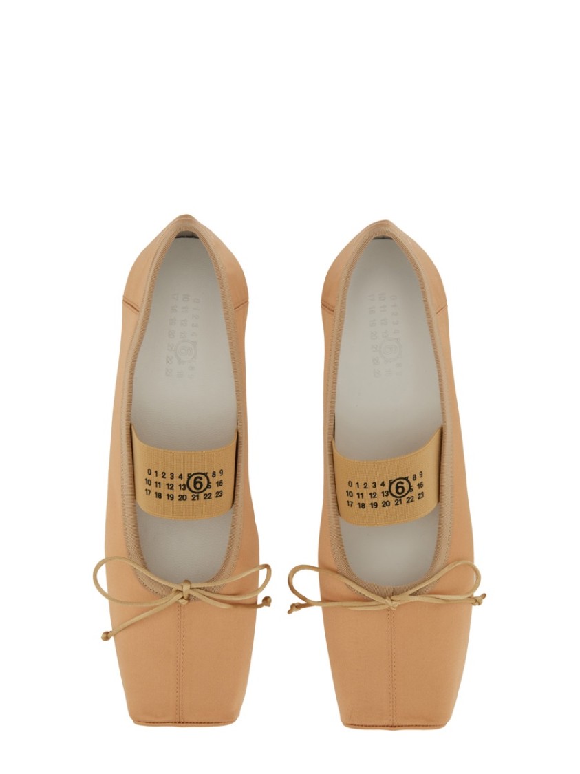 Mm6 Maison Margiela Mm6 By Maison Margiela Ballerina Flats With Logo And Bow Detail In Neutrals