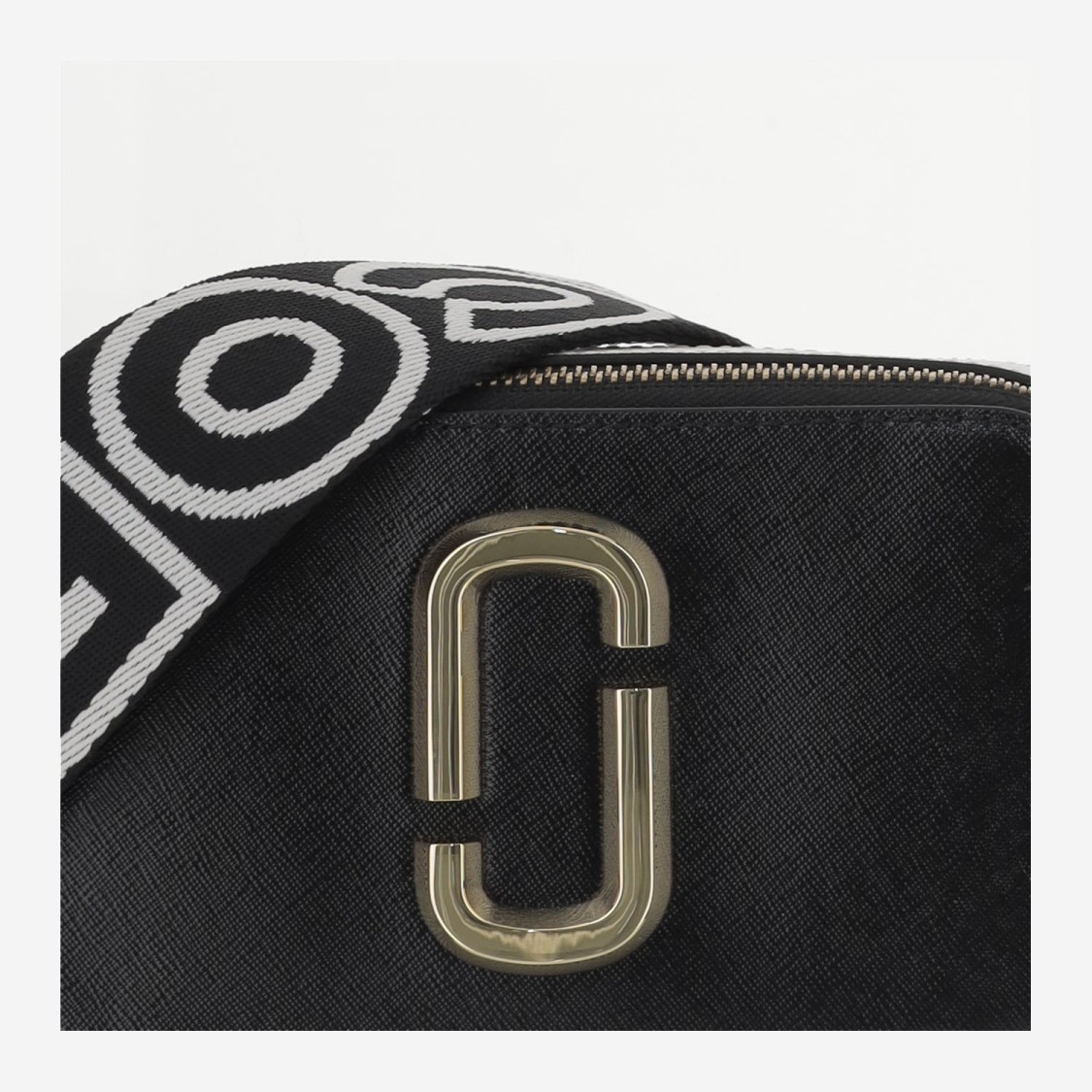 Marc Jacobs The Snapshot Shoulder Bag In Black