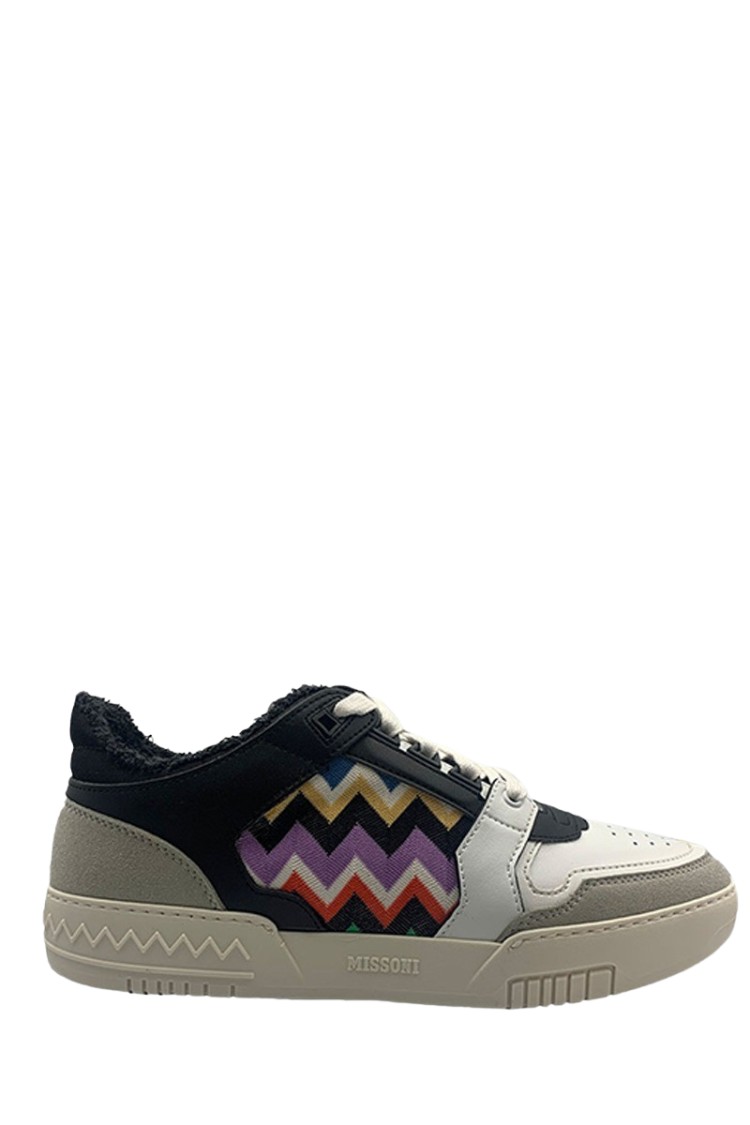 スニーカー Missoni Zigzag Stripe Sneakers Missoni Zigzag Stripe Sneakers in Multicolor | THE LIST