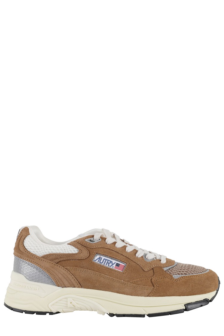 Autry Hyperway Sneakers In Cigar And Silver Mesh And Suede