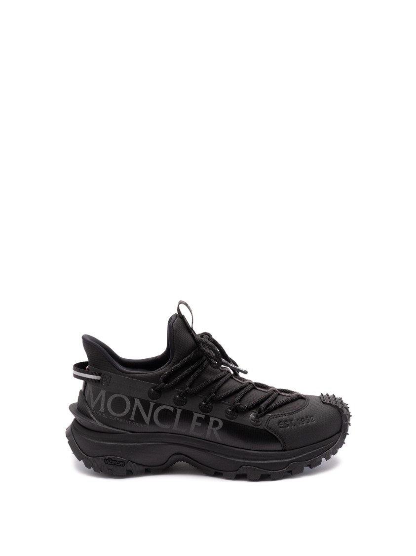 Shop Moncler `trailgrip Lite2` Low-top Sneakers