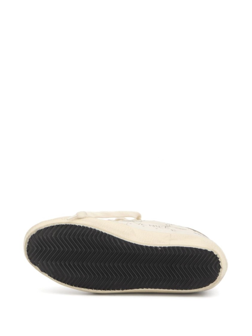 Golden Goose Vintage-inspired White Sneakers With Artistic Prints In White