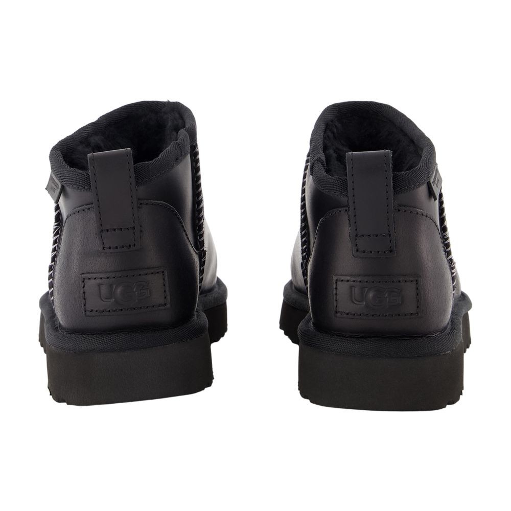 UGG UGG W CLASSIC ULTRA MINI ANKLE BOOTS - LEATHER - BLACK