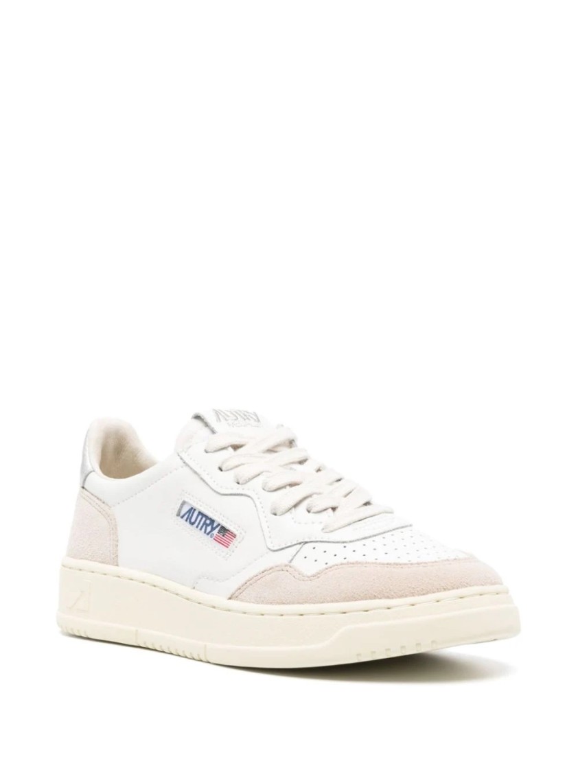 Autry Medalist Low Low-top Sneakers With Smooth