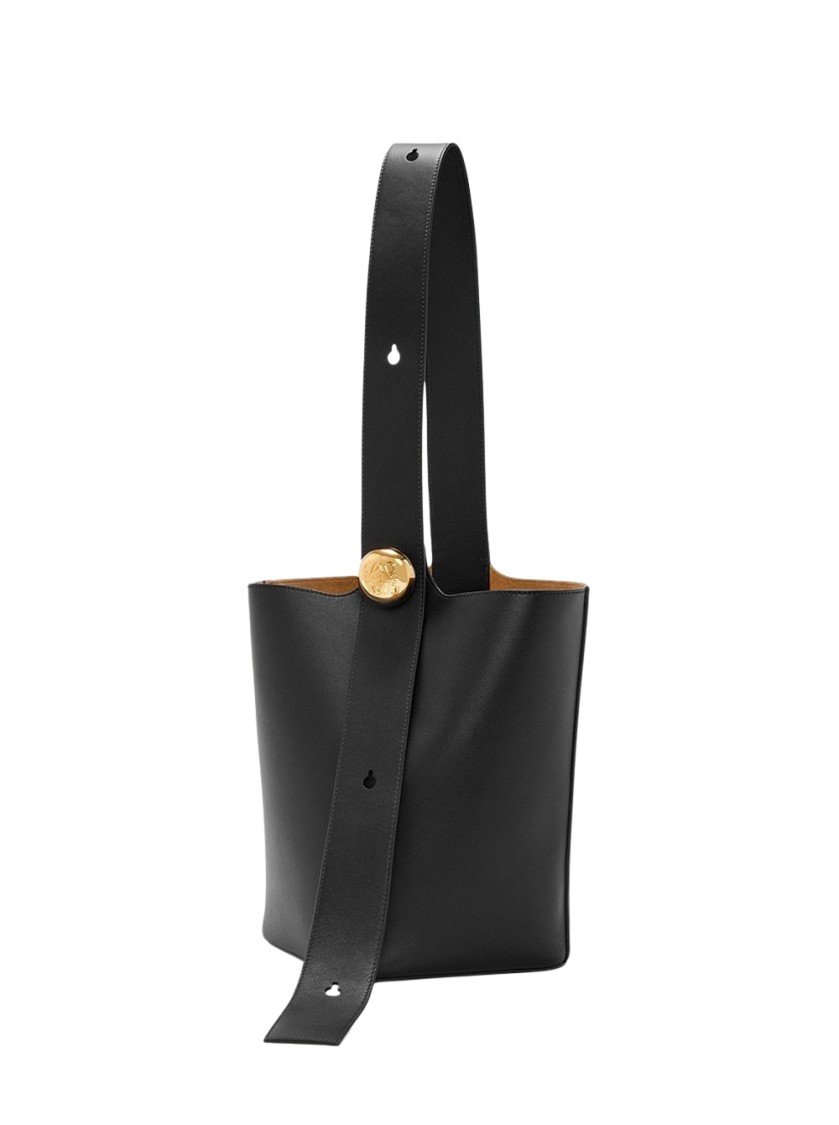 Loewe Medium Pebble Bucket Bag Black