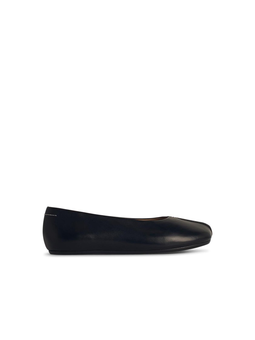 Shop Mm6 Maison Margiela Mm6 By Maison Margiela Black Leather Ballet Flats