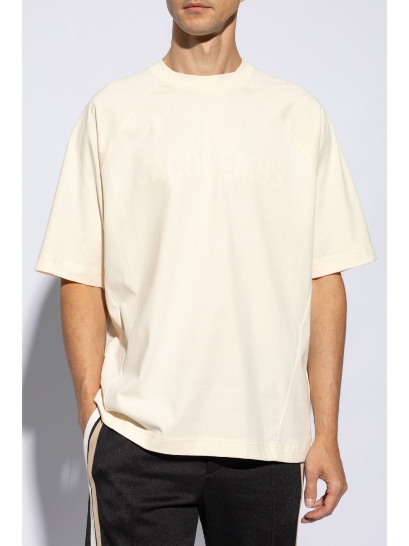 Shop Jacquemus Beige Cotton T-shirt With Embossed Logo In Neutrals