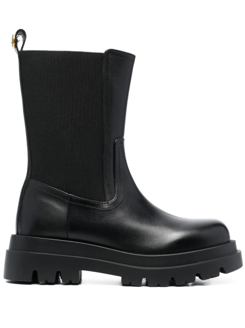 Twinset Twin-set Chelsia Booties In Black