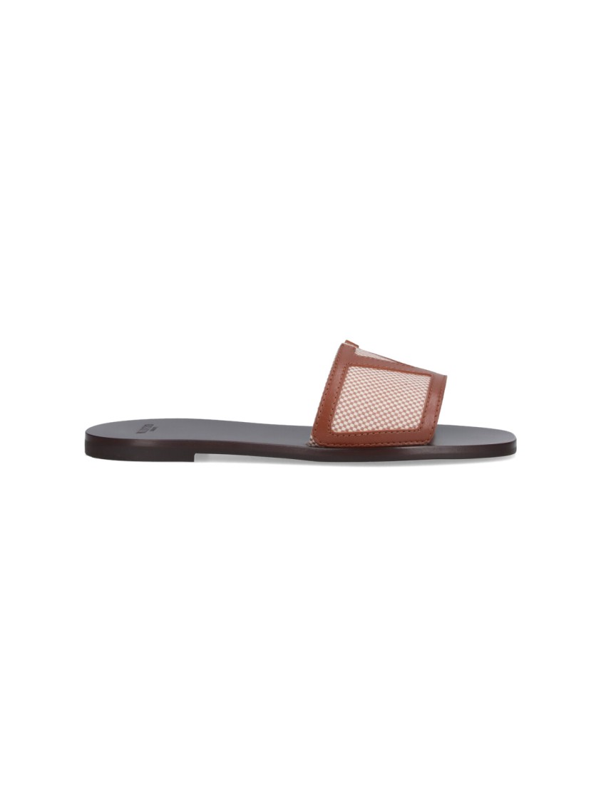 Valentino Garavani Superstar' Slide Sandals – Black/beige