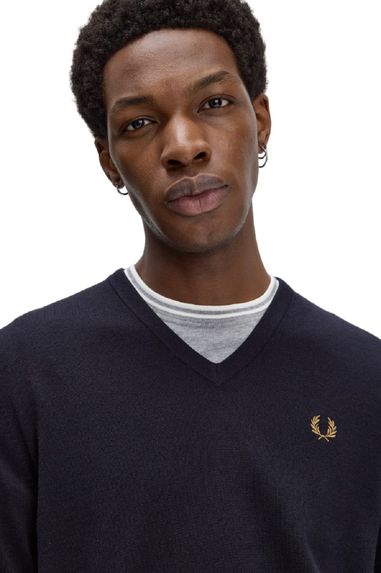 Fred Perry Crest-motif V-neck Sweater In Blue