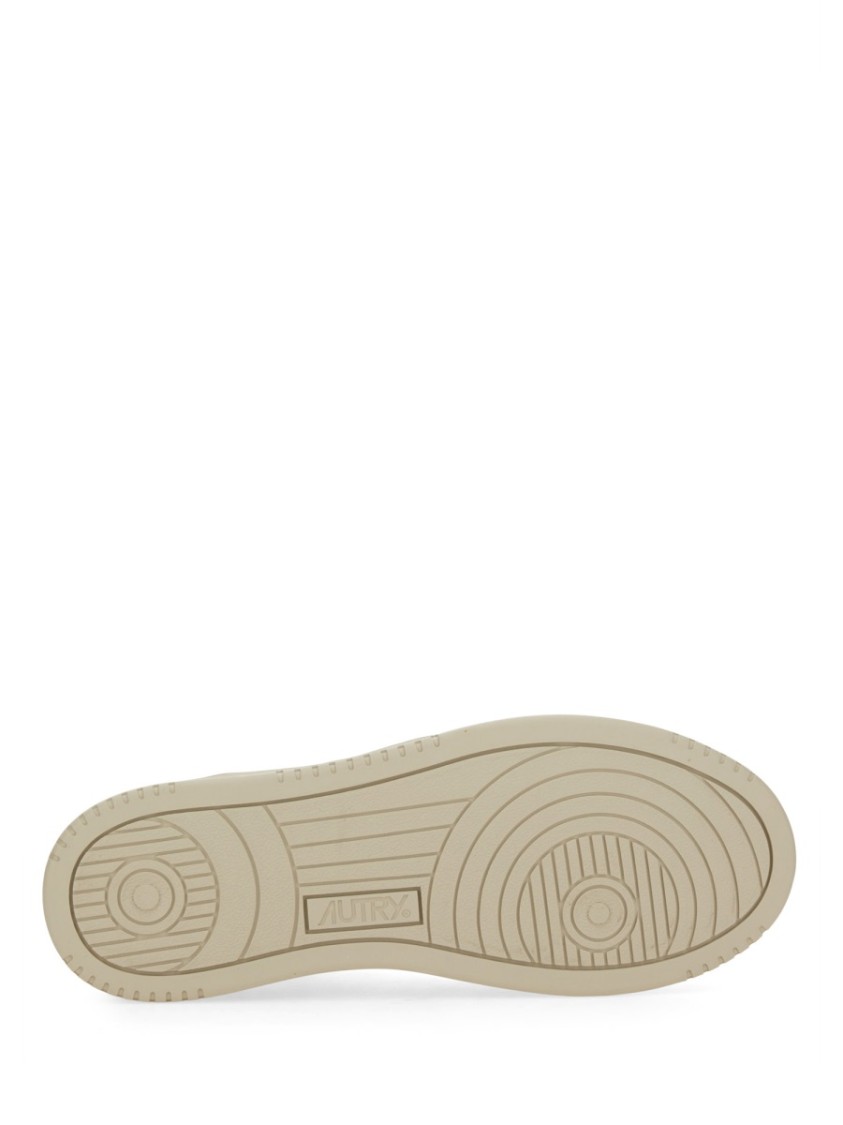 Autry Medalist Low Sneaker