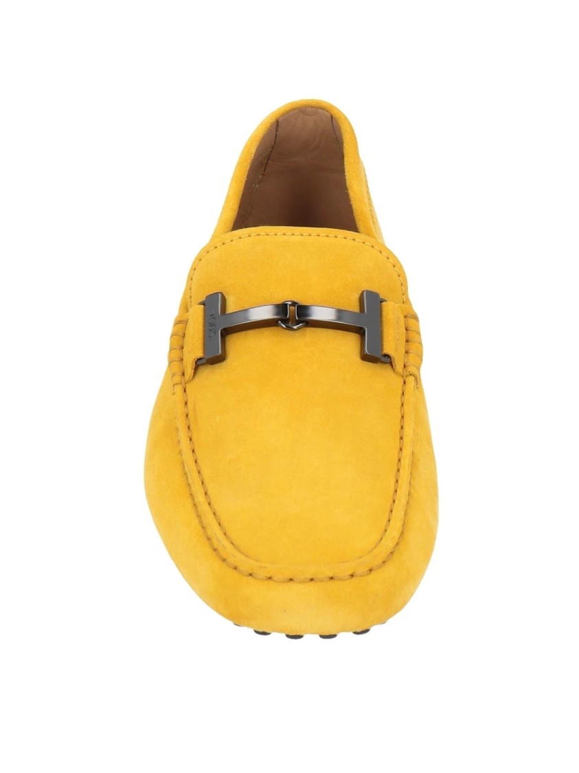Tod's Timeless Gommini Driving Shoes Loafers In Gold