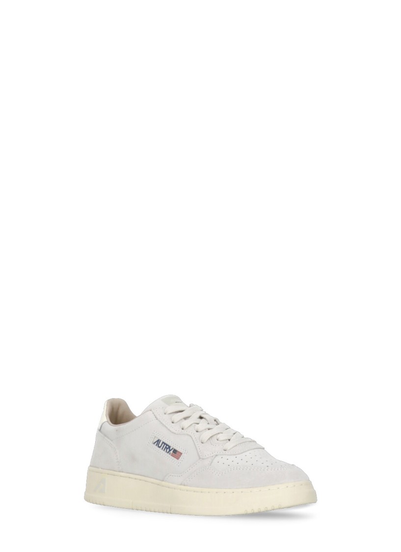 Autry Low-top Suede Sneakers With Elevated Sole In White