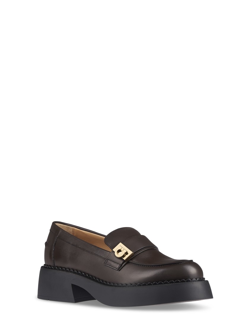 Ferragamo Rounded Toe Flat Shoes With Decorative Buckle And Block Heel In Black