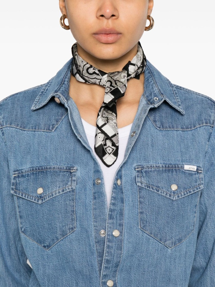 Mother Classic Button-down Shirt In Soft Clear Blue In Blue