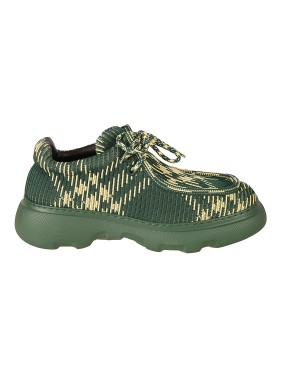 パンプス Burberry Check Print Slingbacks With Laminated Accents Burberry Check Print Slingbacks With Laminated Accents Pump