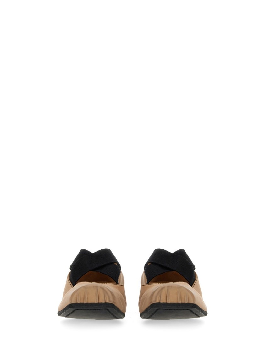 Uma Wang Leather Ballerina In Neutrals
