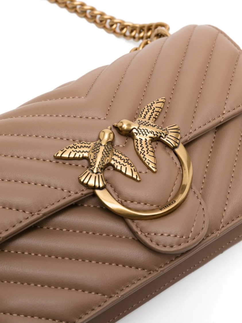 Pinko Chevron Quilted Handbag With Gold Emblem And Versatile Chain Strap In Neutral