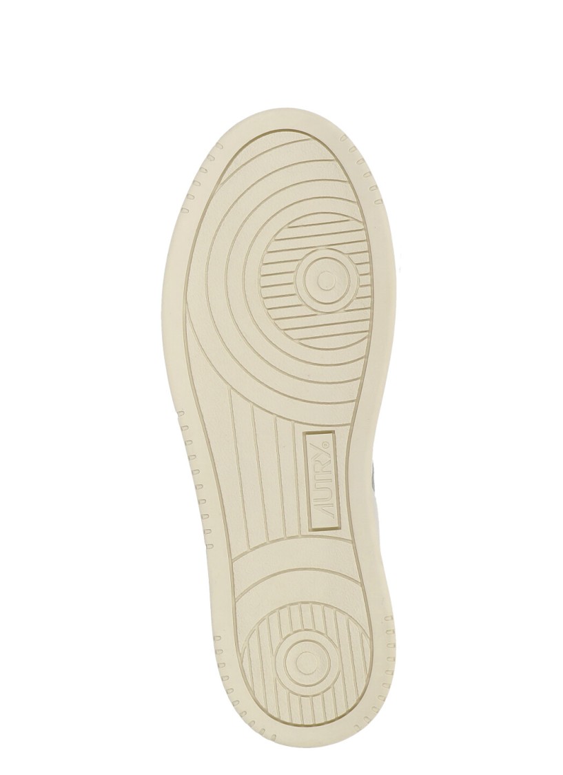 Shop Autry White Leather/fabric Medalist Low Sneakers
