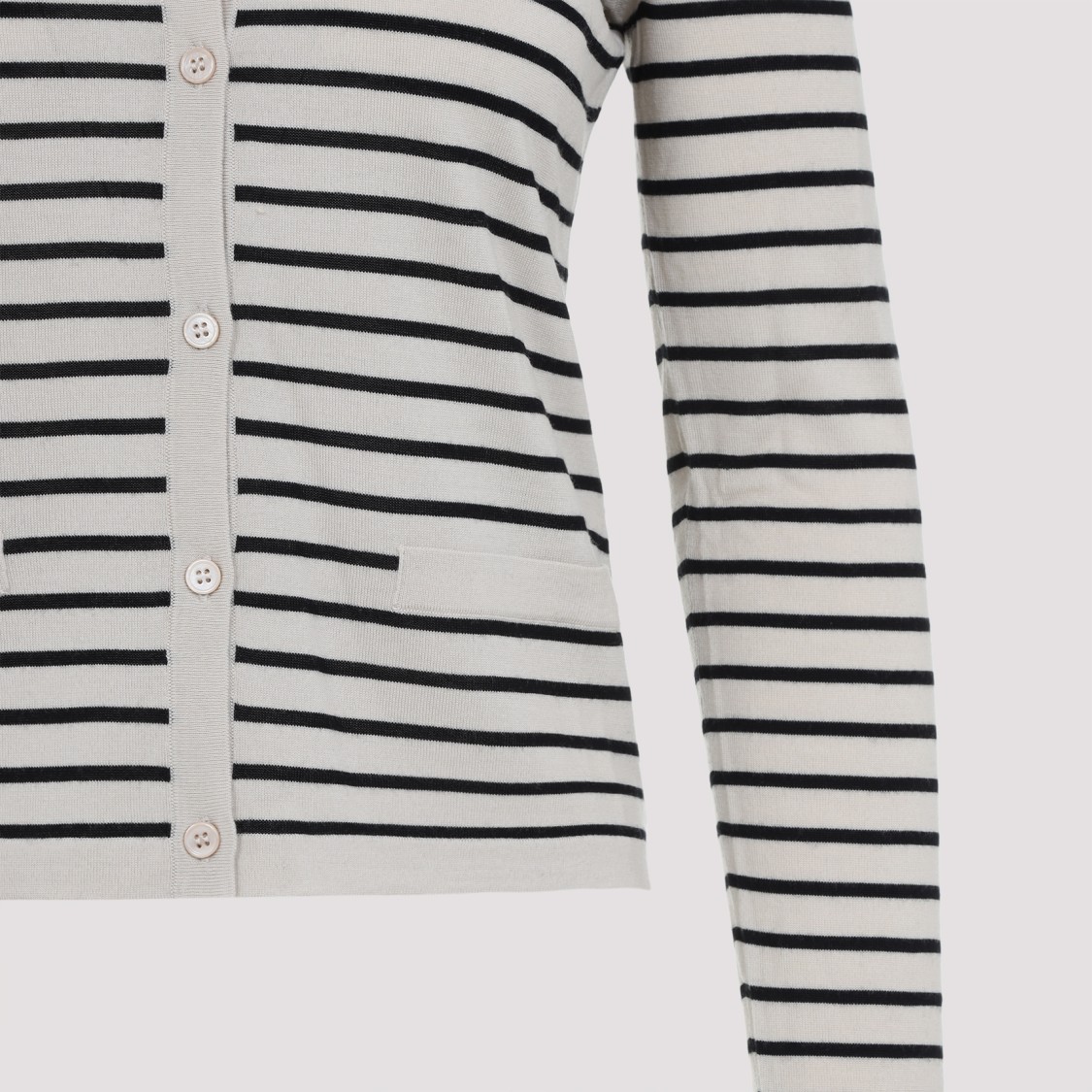 Max Mara Button-down V-neck Sweater In Soft Virgin Wool In Grey