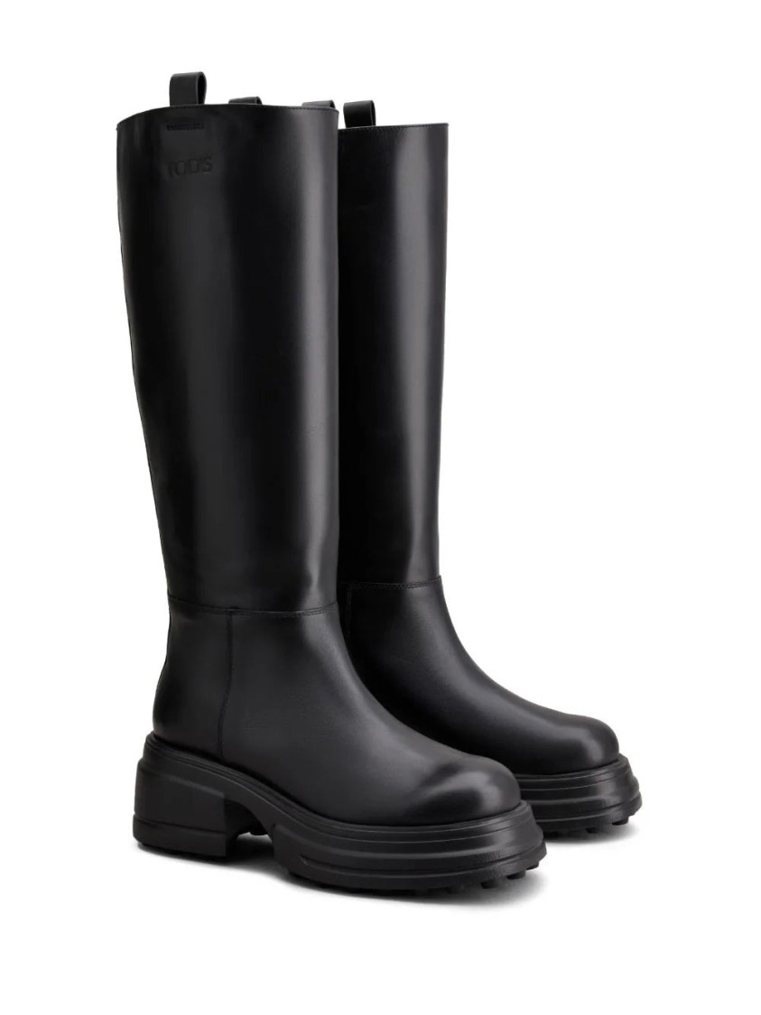 Tod's Minimalist Closed Long Boots With Textured Sole In Black