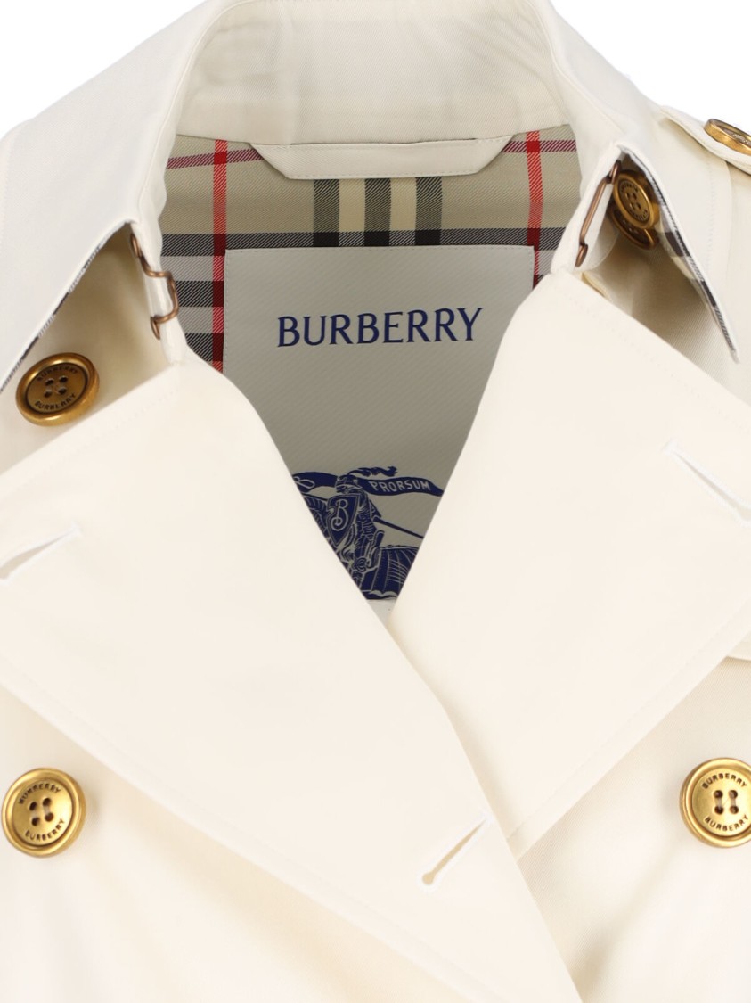 Shop Burberry Double-breasted Trench Coat – White