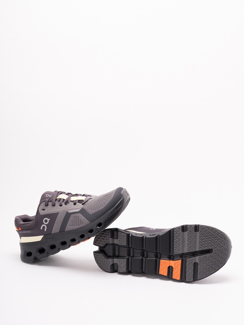 On Running Cloudrunner 2 Shoes In Gray