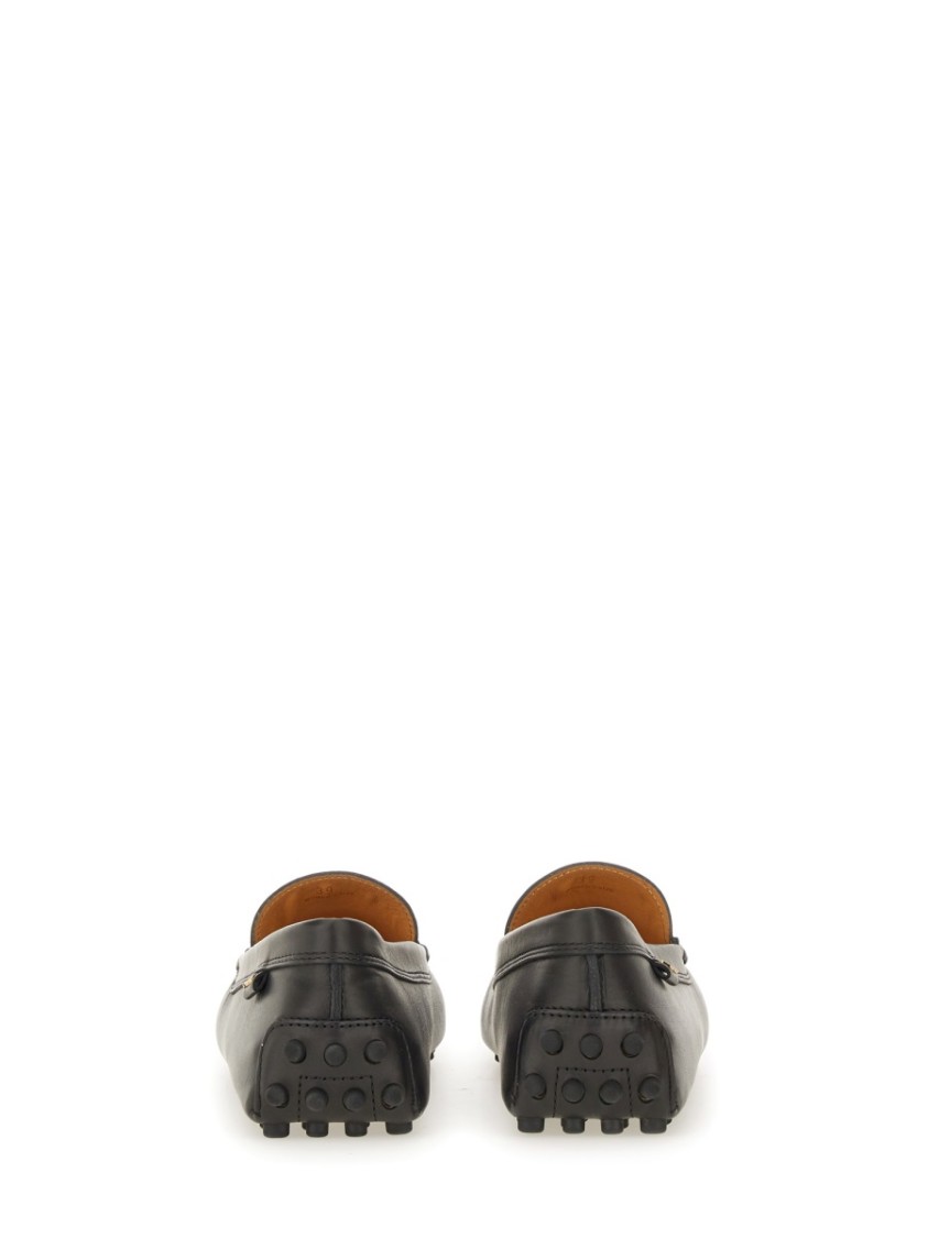 Tod's Leather Gommino Loafer In Black