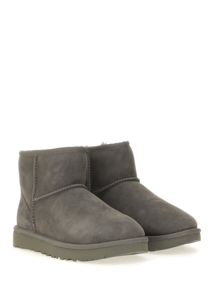 Ugg 10mm Mini Classic Ii Shearling Boots In Gray