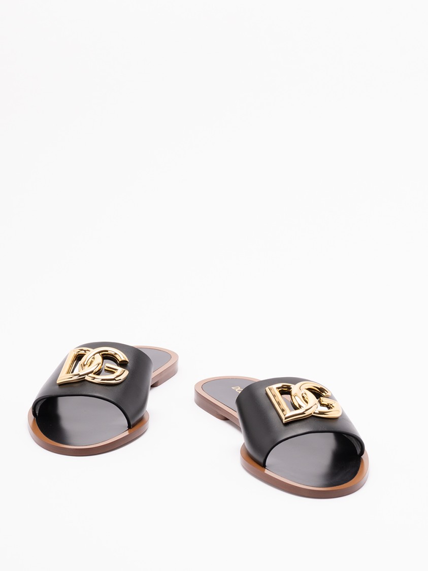 Dolce & Gabbana Flat Leather Slide Sandals With Front Embellishment In Black